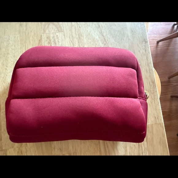 ❤️ 3/$25 Sephora Burgundy Cosmetics Bag - Picture 1 of 6